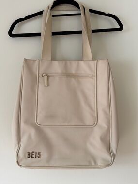 BEIS North to South Tote